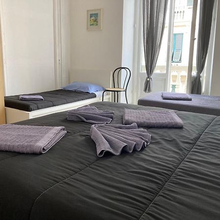 Guest House Roma Genua Exterior foto