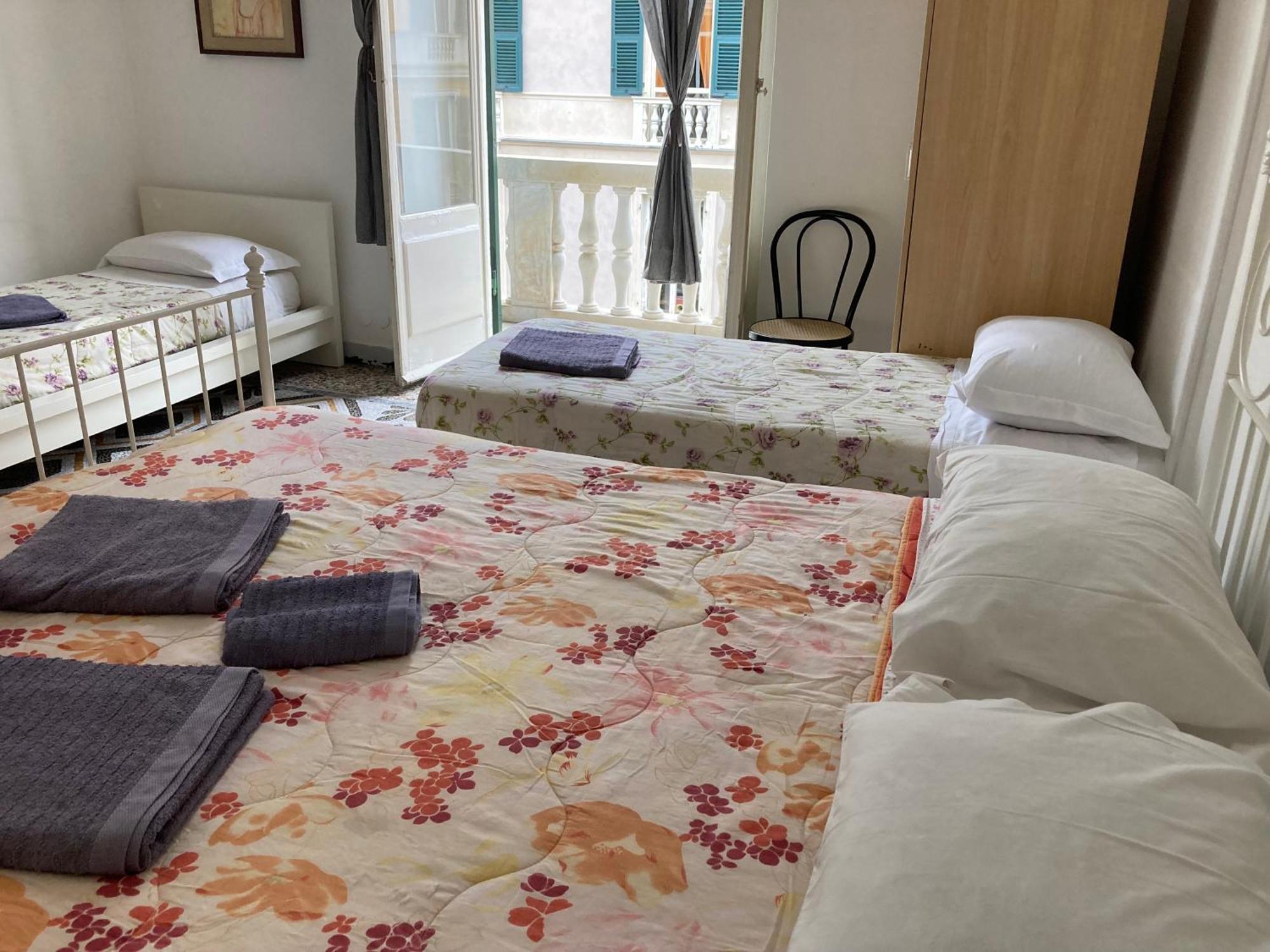 Guest House Roma Genua Exterior foto