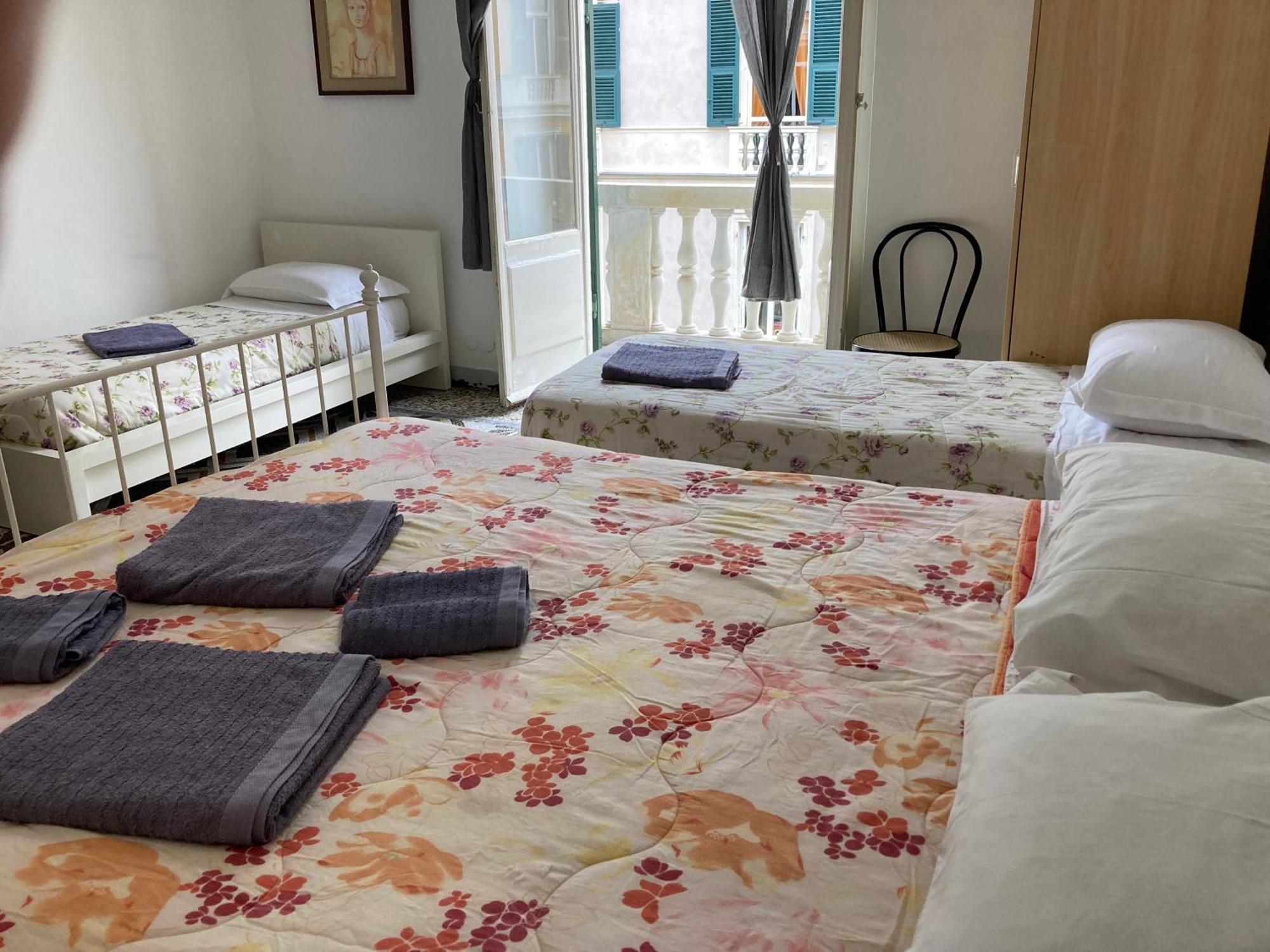 Guest House Roma Genua Exterior foto